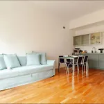 Elegante In Corso Garibaldi * 밀라노