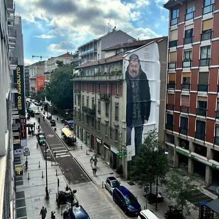 Διαμέρισμα Elegante In Corso Garibaldi